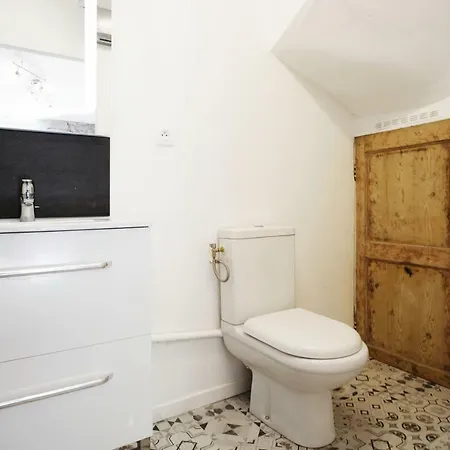 Gregbnb - Climatise - Terrasse & Parking Prive Apartman