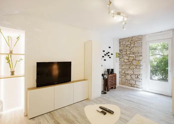 Gregbnb - Climatise - Terrasse & Parking Prive Τουλόν