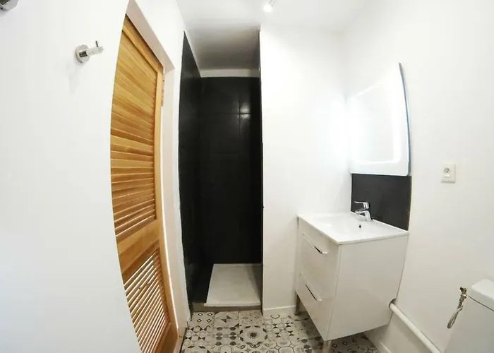 Gregbnb - Climatise - Terrasse & Parking Prive *